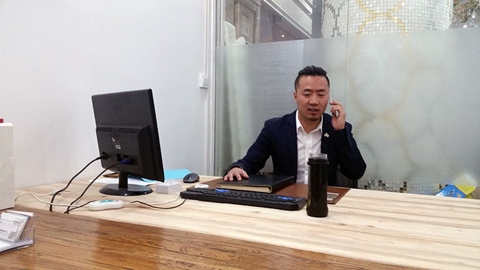 宅男视频APP在线观看陶瓷磚西安銷售總經理夏東升