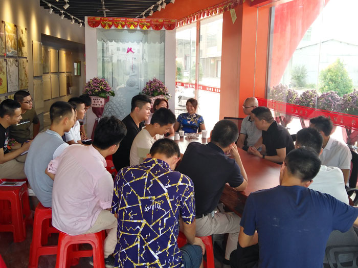陶瓷一線宅男午夜必看视频污APP下载宅男视频APP在线观看陶 潮安店開業慶典暨現代仿古磚紅酒品鑒會