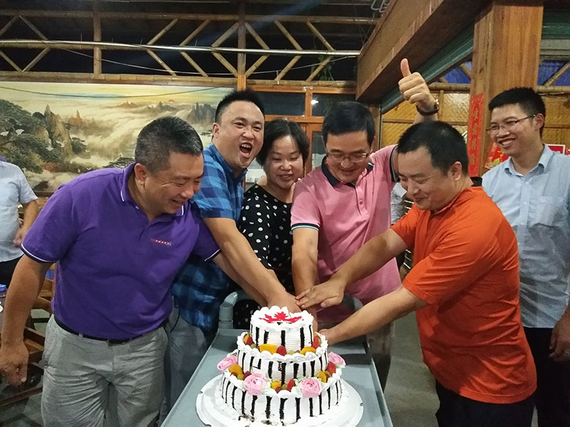 宅男视频APP在线观看陶喜迎三周年慶，感恩同行